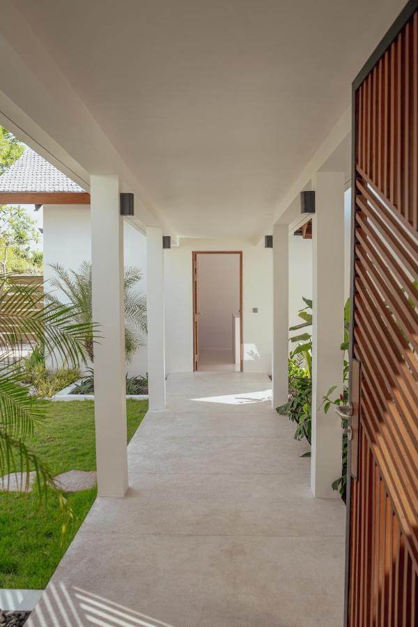 Luxury Ocean View Villas With Private Cook And Free Gym Membership Kuta  Exterior photo